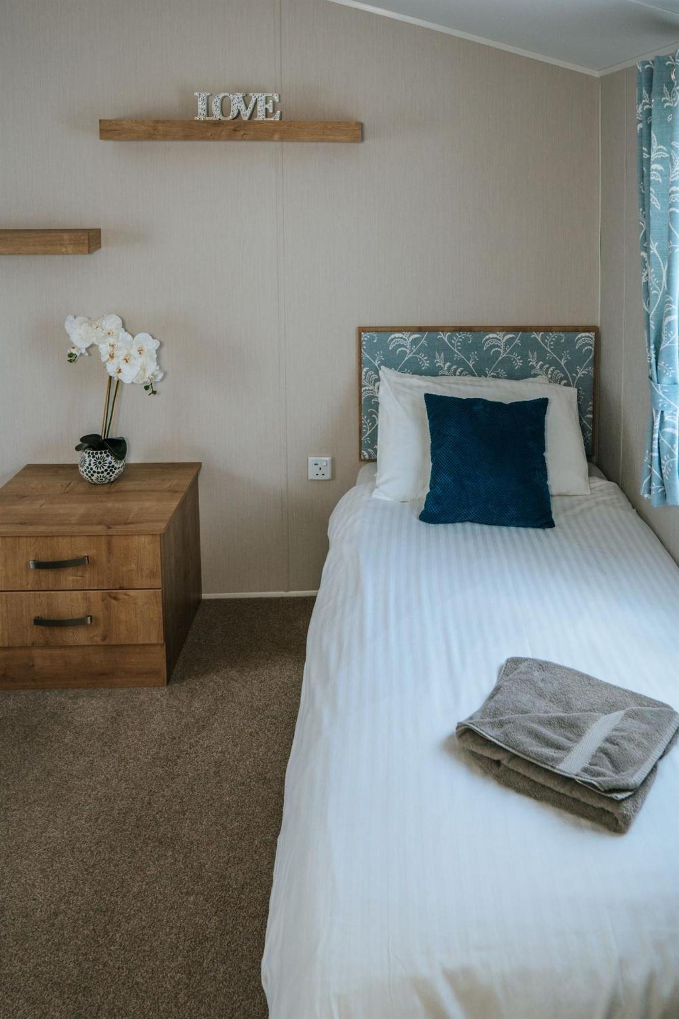Callander Woods Holiday Park Zimmer foto